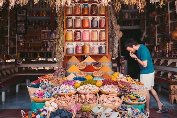 Spice shopping during the 3-day tour from Marrakech to Merzouga.