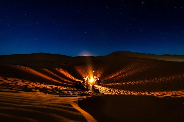 sahara desert under a stary sky dunring 6 days tour from Tangier